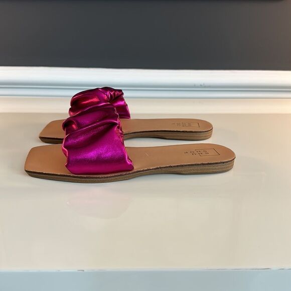 Shu Shop Belinda Slide Fuschia NWOT - Picture 5 of 5